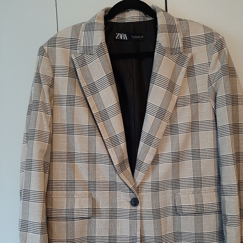 Zara L